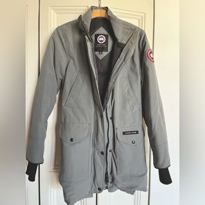 Unisex Canada Goose gray parka